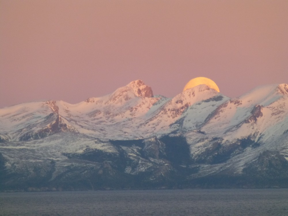 Strait of Le Maire - Alberto Mantilla Prez